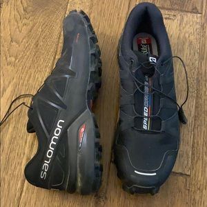 Salomon women’s speedcross W4 trail running shoes